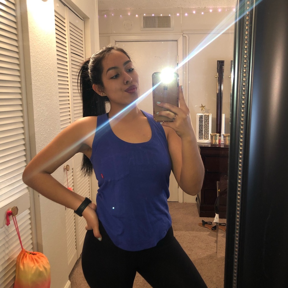 Nike Blue Racerback Shirt - Picture 2 of 5